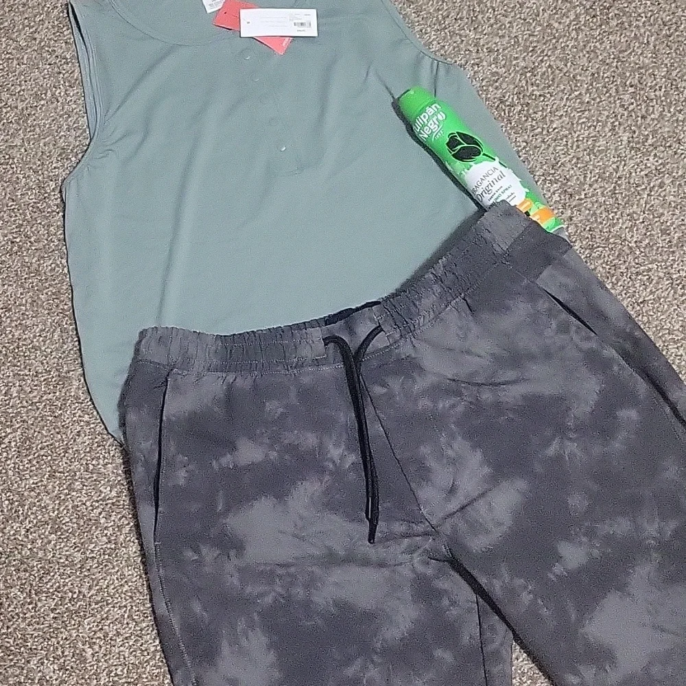 Livi/Abercrombie & Fitch combo - Picture 3 of 16